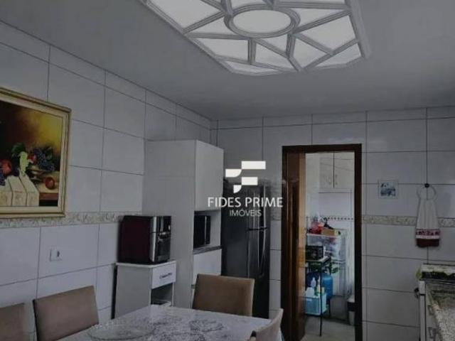 Casa com 3 dormitórios à venda, 217 m² por R$ 750.000,03 Jardim Stella Santo
