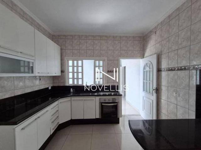 Casa com 3 dormitórios à venda Villa Branca Jacareí/SP