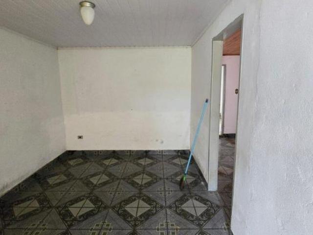 Casa com 3 Dormitórios ao lado da estação Primavera Interlagos