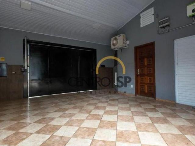 Casa com 3 dormitórios, com piscina,à venda Jardim Carolina / Redentor Bauru/SP