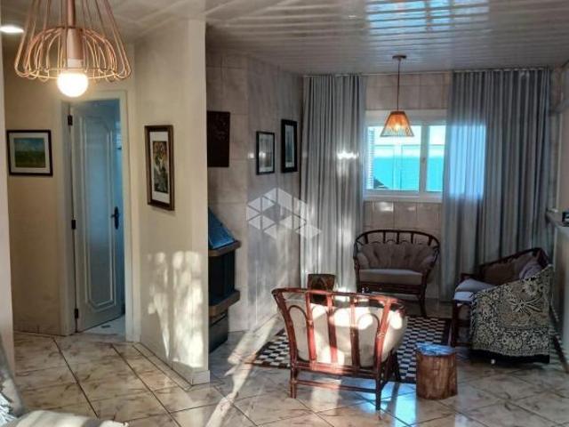 Casa com 3 dormitórios em Mariápolis