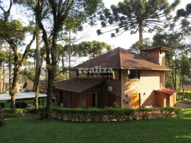 CASA COM 3 DORMITÓRIOS EM CANELA