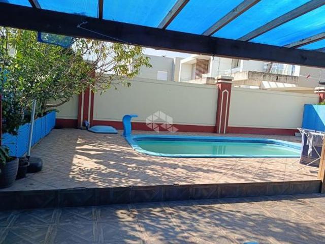 Casa com 3 dormitorios em Capao da Canoa