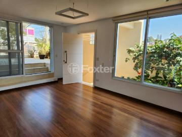 Casa com 3 dormitórios em São Paulo