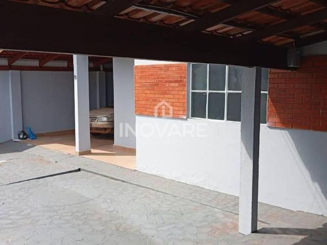 Casa Com 3 Dormitórios Para Alugar, 100 m² por R$2.400,00/mês Village Imperial Itumbiara/go