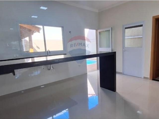 Casa com 3 Dormitórios para alugar, 135m² por R$ 6.500,00/mês Jd. Paulista Atibaia/SP