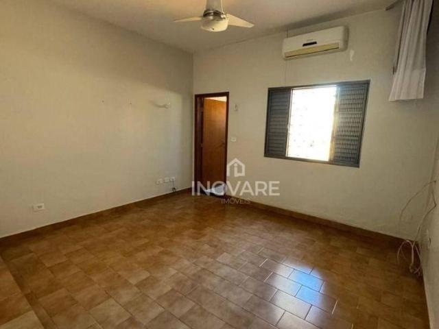 Casa Com 3 Dormitórios Para Alugar, 1 m² por R$5.000,00/mês Setor Central Itumbiara/go
