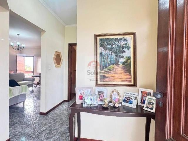 Casa Com 3 Dormitórios Para Alugar, 244 m² por R$3.773,09/mês Cidade Jardim Taubaté/sp