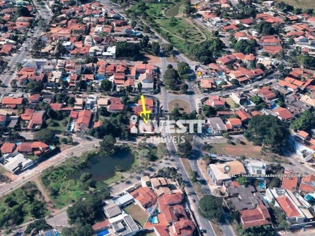 Casa com 3 dormitórios para alugar, 260 m² por R$ 9.000/mês Setor Jaó Goiânia/GO