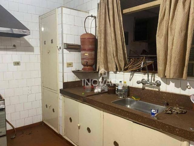 Casa Com 3 Dormitórios Para Alugar, 540 m² por R$3.500,00/mês Setor Central Itumbiara/go