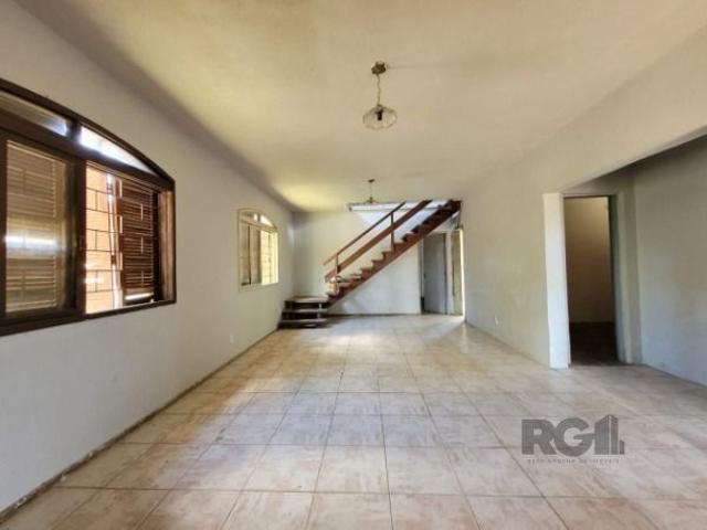 Casa com 3 dormitórios para aluguel Ponta Grossa Porto Alegre RS