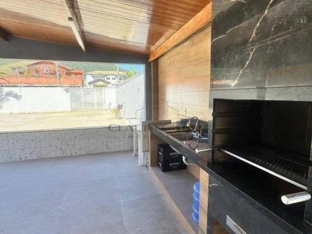 Casa com 3 dormitórios, Praia da Maranduba, Ubatuba