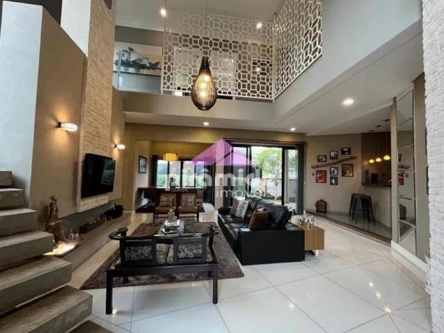 Casa com 3 dormitórios R$ 2.300.000,00 Jardim Crystal Park Jacareí/SP
