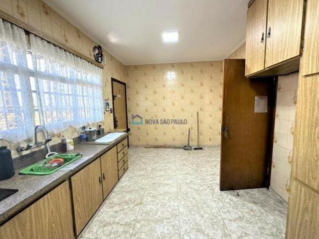 Casa com 3 dormitorios, suite e edicula no Sacomã
