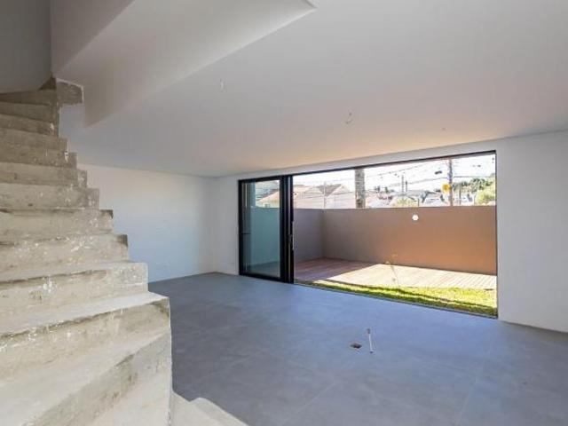 Casa com 3 dormitórios 1 suite à venda, 158 m² por R$ 1.257.800,00 Guabirotuba Curitiba/PR
