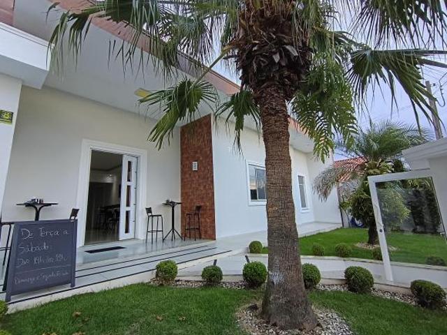 Casa com 3 dormitórios, 262 m² para venda/permuta Wenceslau Braz/PR