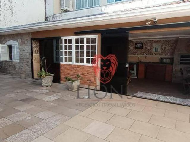 Casa com 3 dormitórios, 210 m² venda por R$ 850.000,00 ou aluguel por R$ 5.180,00/mês Nossa Chác