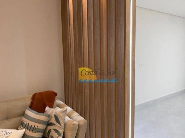 CASA COM 3 DORMITORIOS