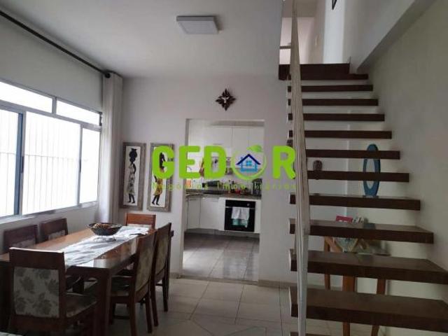 Casa com 3 dorms, Interlagos, São Paulo R$ 700 mil, Cod: 4594