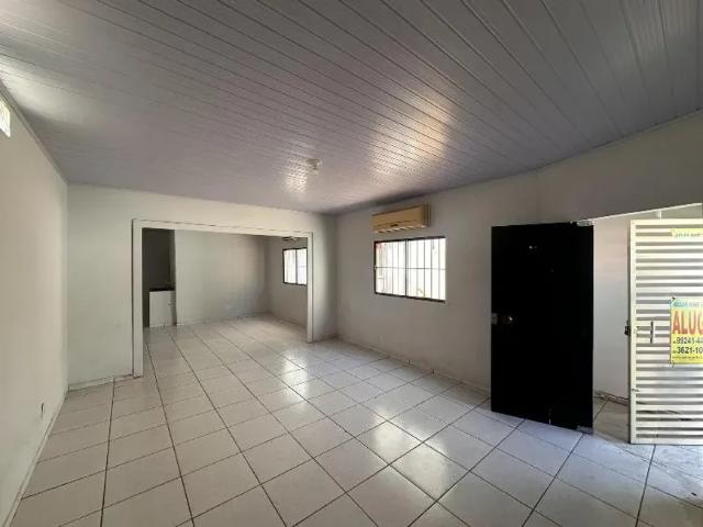 Casa com 3 quarto s no bairro Araes em Cuiabá MT