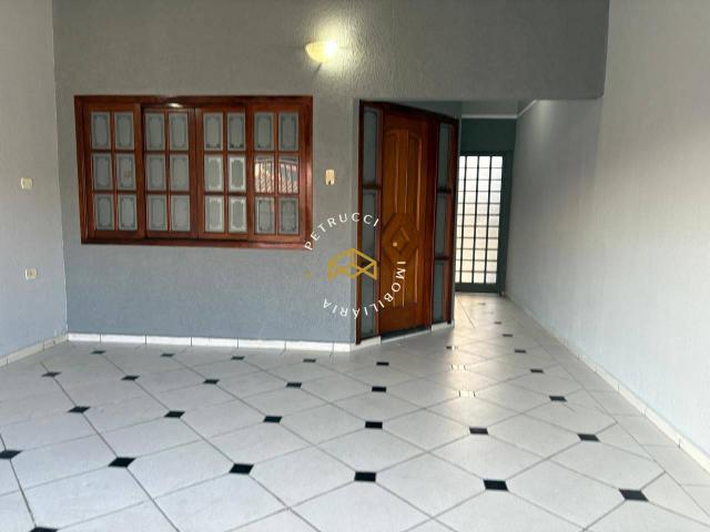 Casa com 3 quartos, 125 m², aluguel por R$ 3.980/mês Jardim São Francisco Indaiatuba/SP