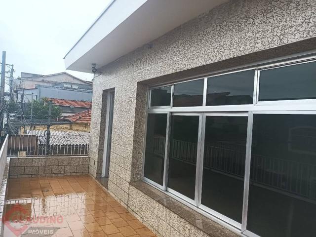 Casa com 3 quartos, 150 m²