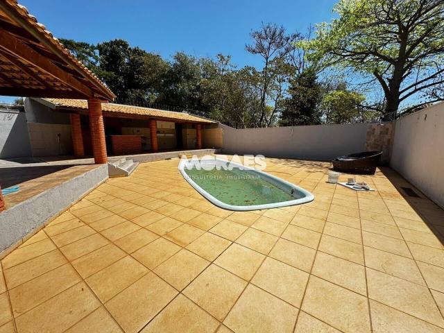 Casa com 3 quartos, 220 m² venda por R$ 850.000 ou aluguel por R$ 4.000/mês Vale Florido Piratininga/SP