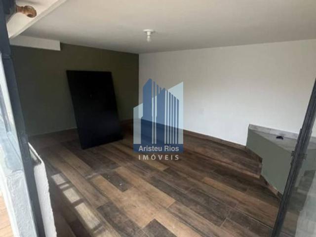 Casa com 3 quartos, 300 m²