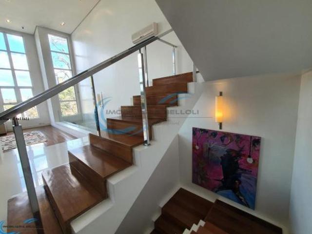 Casa com 3 quartos, 374.00m², à venda em Porto Alegre, Boa Vista