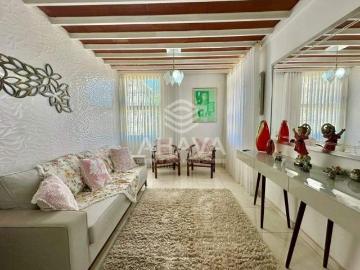 Casa com 3 Quartos à Venda, 450m², São Luiz, próximo à Avenida Presidente Antônio Carlos