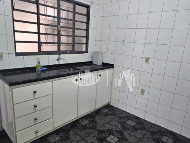 Casa com 3 Quartos à venda, 100 m² por R$ 600.000 San Fernando Londrina/PR