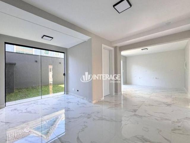 Casa com 3 Quartos à venda, 128 m² por R$ 696.000 Barreirinha Curitiba/PR