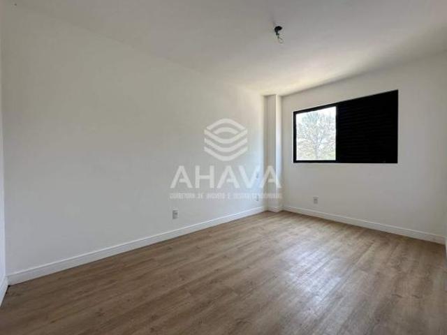 Casa com 3 Quartos à Venda, 153m², Planalto