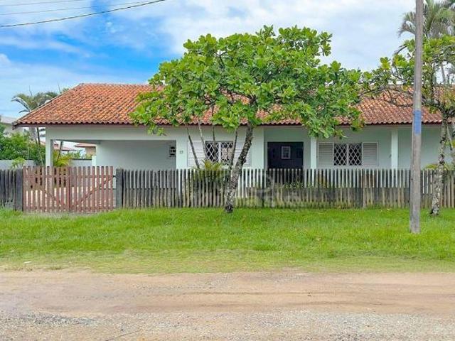 Casa com 3 quartos à venda, 170 m² por R$ 900.000 Coroados Guaratuba/PR