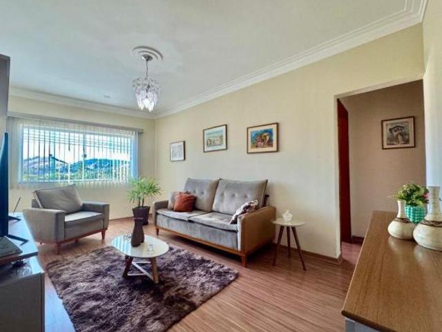 Casa com 3 quartos à venda, 232 m² por R$ 549.000 Grama Juiz de Fora/MG