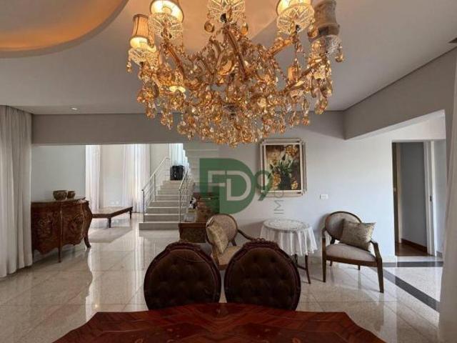 Casa com 3 quartos à venda, 355 m² por R$ 2.900.000 Condomínio Terras di Siena Santa Bárbara D&apos O
