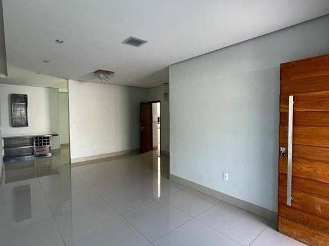 Casa com 3 quartos à Venda Augusta Mota
