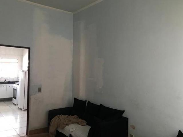 Casa com 3 quartos à venda em Varginha, no bairro Condomínio Residencial Urupês