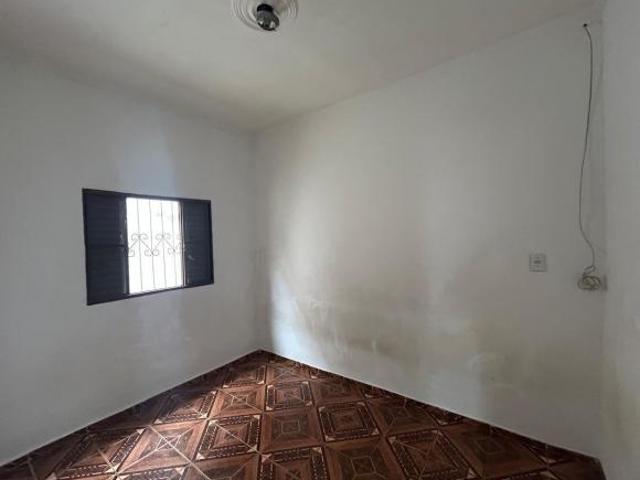 Casa com 3 quartos à venda em Varginha, no bairro Centro