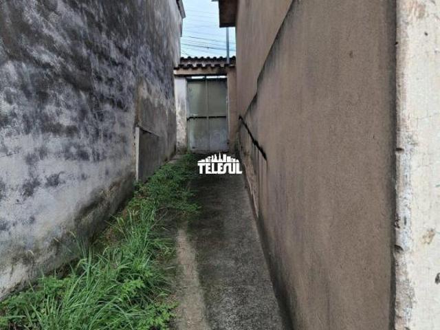 Casa com 3 quartos à venda em Varginha, no bairro Jardim Canaã
