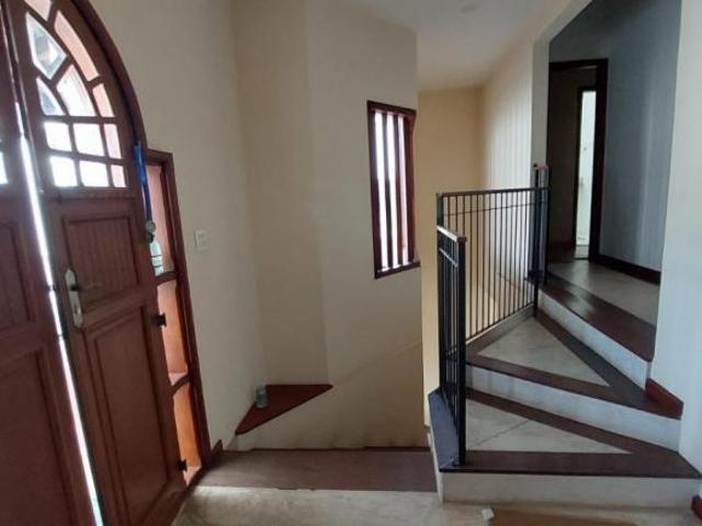 Casa com 3 quartos à venda em Varginha, no bairro Santa Luíza
