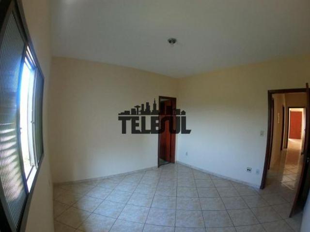 Casa com 3 quartos à venda em Varginha, no bairro Parque Boa Vista