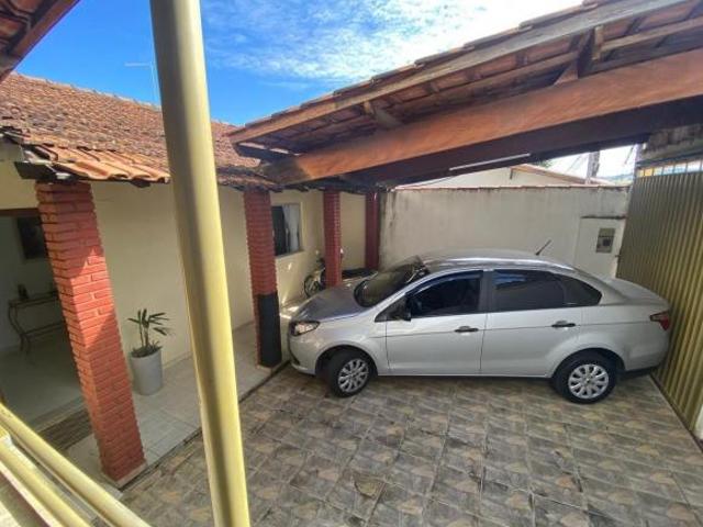 Casa com 3 quartos à venda em Varginha, no bairro Pinheiros