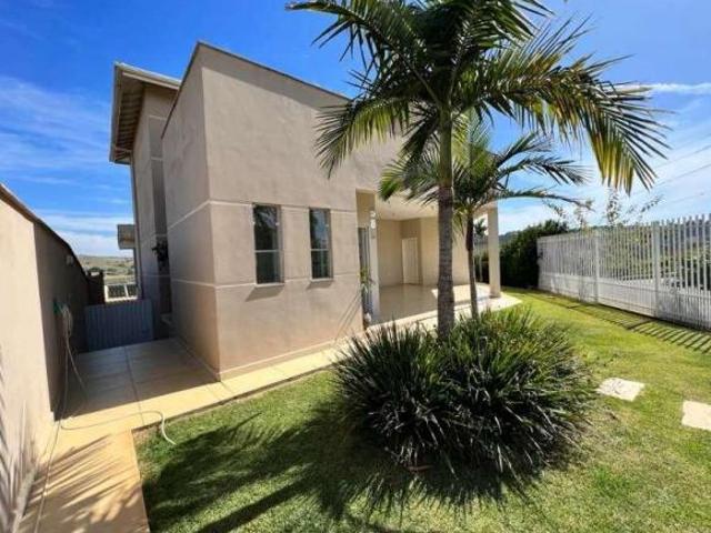 Casa com 3 quartos à venda em Varginha, no bairro Riviera Do Lago