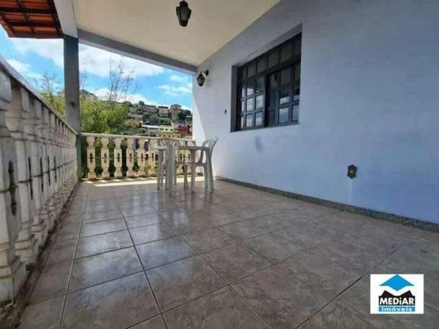 Casa com 3 quartos à venda em Belo Horizonte, no bairro Alto Caiçaras