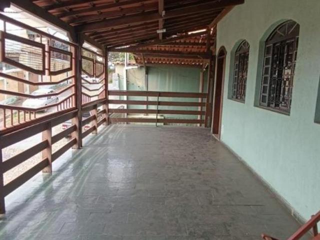 Casa com 3 quartos à venda em Belo Horizonte, no bairro Araguaia