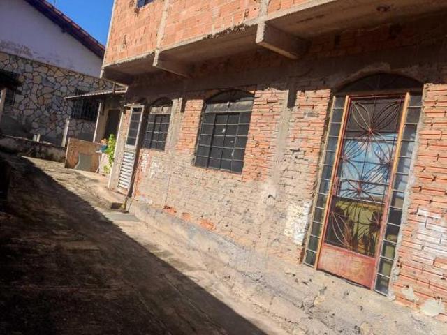 Casa com 3 quartos à venda em Belo Horizonte, no bairro Boa Vista