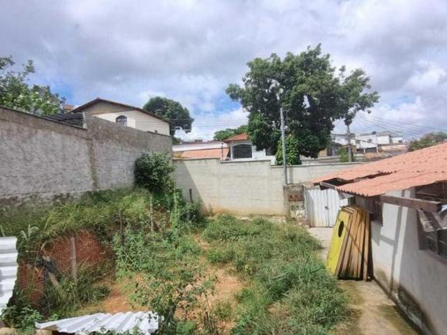Casa com 3 quartos à venda em Belo Horizonte, no bairro Dom Joaquim