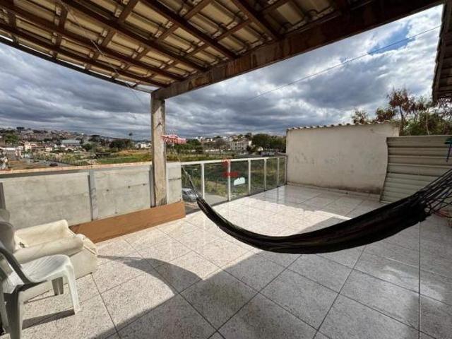 Casa com 3 quartos à venda em Belo Horizonte, no bairro Diamante