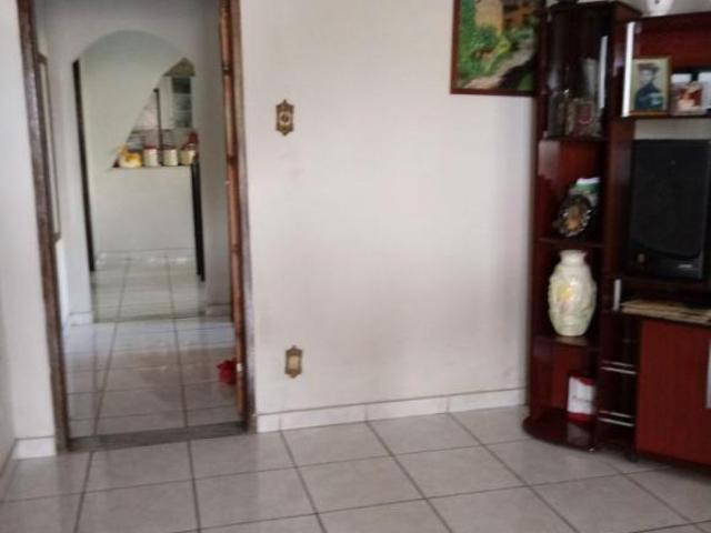 Casa com 3 quartos à venda em Belo Horizonte, no bairro Floramar